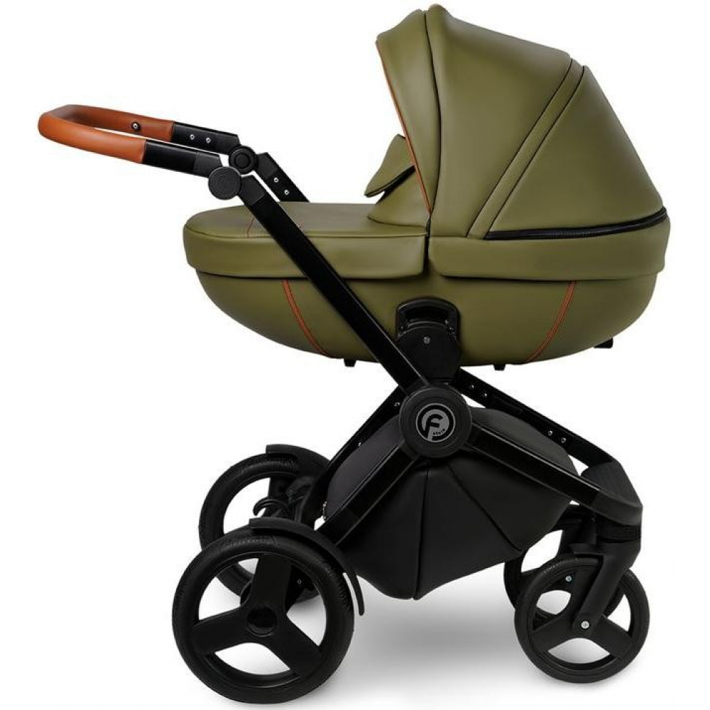 Детская коляска Verdi Futuro New 3 в 1 01 cuba black