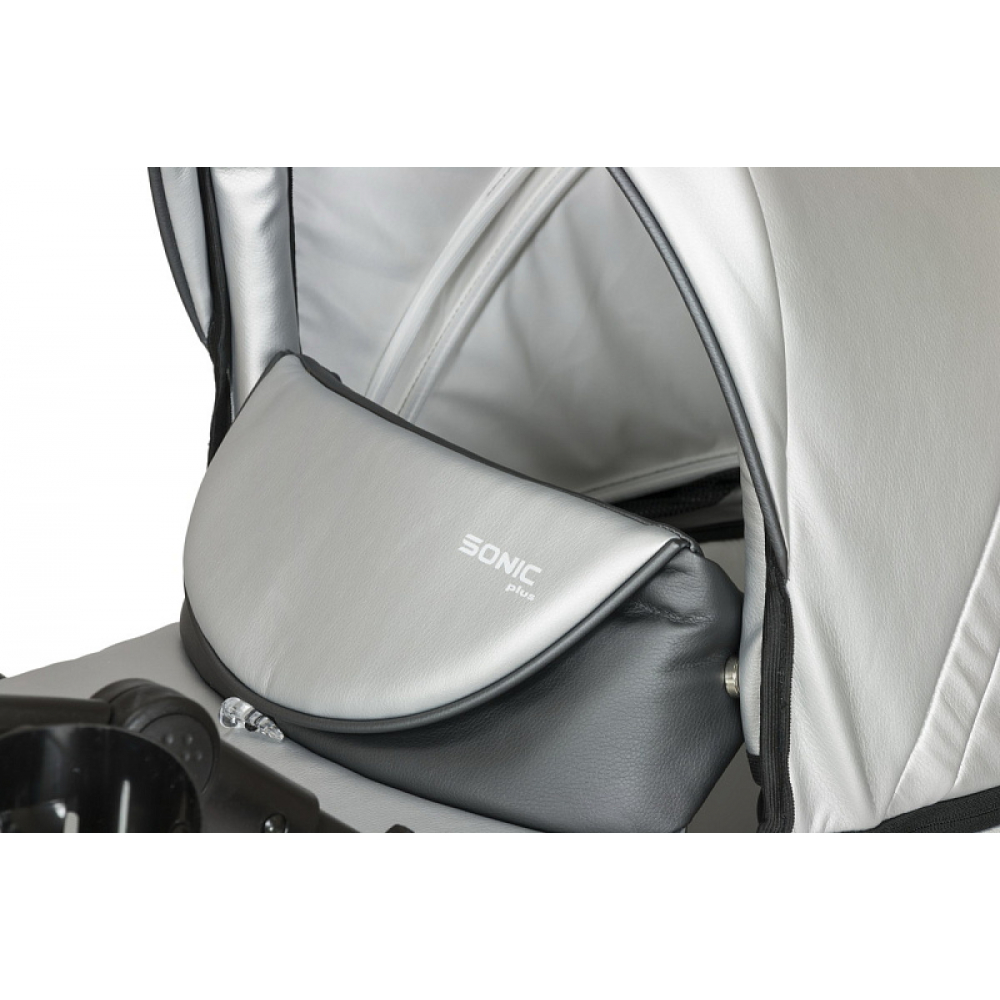 Детская коляска Verdi Sonic plus Pro 3 в 1 04 чёрно-золотой