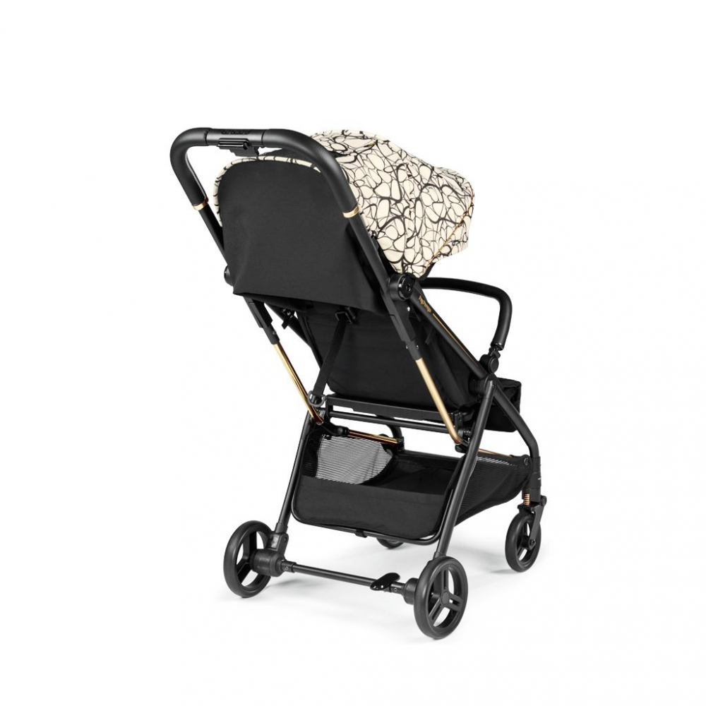 Коляска прогулочная Peg-Perego Selfie, Graphic Gold (Черный с бежевым узором)